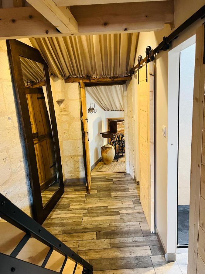 Chez Mimie Les Hotes Fontevrault-l'Abbaye Exterior foto