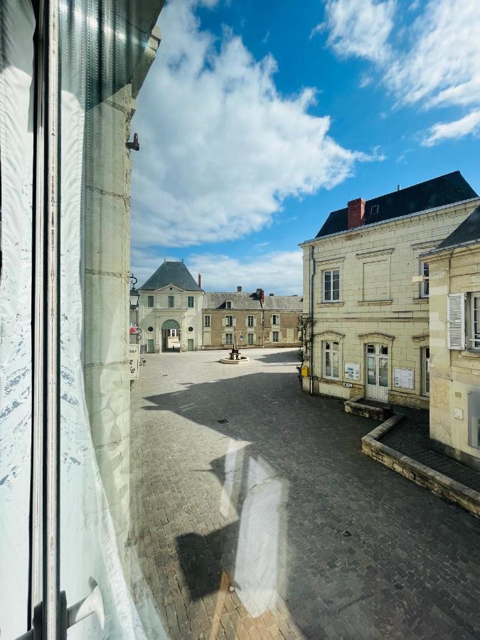 Chez Mimie Les Hotes Fontevrault-l'Abbaye Exterior foto